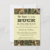 Een kleine buck is onderweg. Camo Invite Kaart (Voorkant)