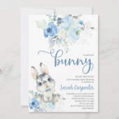Een kleine Bunny Baby shower Boy nodiging Kaart (Voorkant)
