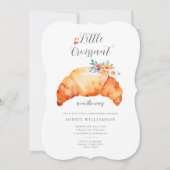 Een kleine croissant is onderweg naar het Baby sho Kaart (Voorkant)