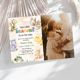 Een kleine draak is op weg naar het Baby shower Kaart