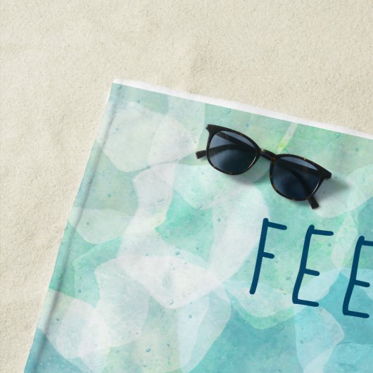 Een kleine keukenhanddoek met een salty Life Beach Strandlaken (In situ)