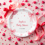 Een kleine lieverd Schattige strik rood roze Baby  Papieren Bordje<br><div class="desc">Dit item is een delicaat en charmant ontwerp dat liefde,  zoetheid en elegantie uitstraalt - perfect voor het vieren van een babymeisje. Overeenkomende objecten beschikbaar.</div>