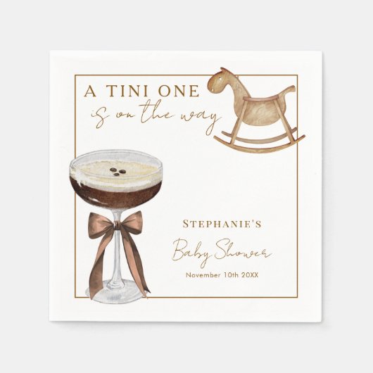 Een kleine op de weg Espresso Martini Baby shower Servet (Voorkant)