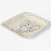 Een kleine pinda is onderweg naar het baby shower  papieren bordje (Gebogen)