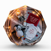 Een kleine pinguïn houdt van zwangerschapsaankondi