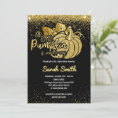 Een kleine pompoen op weg naar zwart en goud kaart (Staand voorkant)