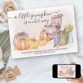 Een kleine pompoen Rustische Herfst Zwangerschap Aankondiging
