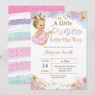 Een kleine prinses is onderweg naar de uitnodiging