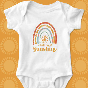 Een kleine Ray van Sunshine Rainbow Baby Bodysuit