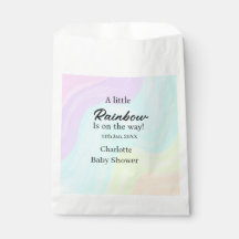 Een kleine regenboog is op komst baby shower naam 
