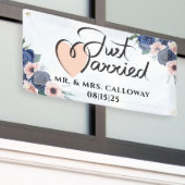 Een kleine Retro gewoon gehuwde autobanner Spandoek (Buitenkant Gebouw)