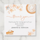 Een kleine schattige taart bakt | Baby Shower Bedankjes Labels (Voorkant)