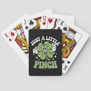 Een kleine snuifverpleegster op St Patrick's Day Pokerkaarten