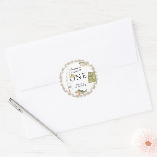 Een kleine visser verjaardagsfeestje ronde sticker (Envelop)