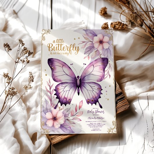 Een kleine vlinder is onderweg naar het gouden Bab Kaart