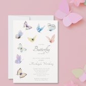 Een kleine vlinder is op de weg Baby shower Kaart