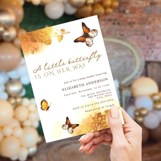 Een kleine vlinder is op weg naar goud kaart