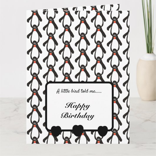 Een kleine vogel vertelde me Penguins Happy Birthd Kaart (Voorkant)