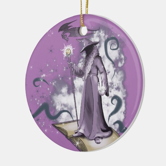 Een kleine wizardware keramisch ornament (Links)