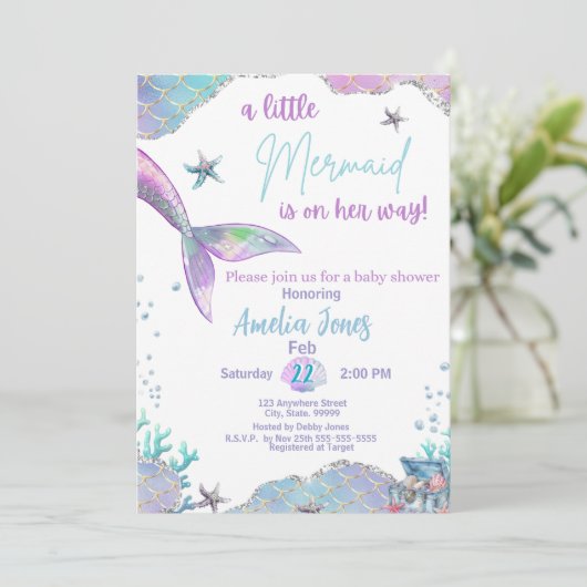 Een kleine zeemeermin is op weg naar het Baby show Kaart (Staand voorkant)