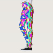 Een  kleurrijk patroon "Ratti_Creative_Arts" L Leggings (Links)