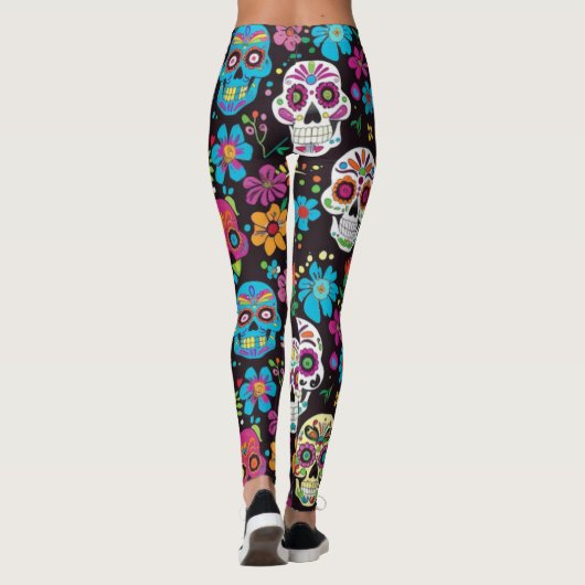 Een kleurrijk patroon van schedels en bloemen Legg Leggings (Achterkant)