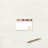 Een kleurrijke Aangepaste Naam van het Leven Post- Post-it® Notes (Op bureau)