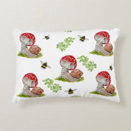 Een kleurrijke bosvlieg en een slak accent kussen