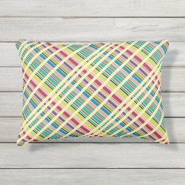 Een kleurrijke streep buitenkussen