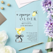 Een knijp oudere citroen drop martini 30e verjaard acryl uitnodigingen (Insitu (Huwelijk))