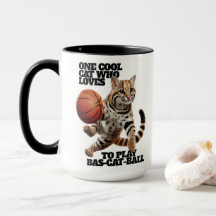 Eén koele kat die van bas-cat-bal houdt mok
