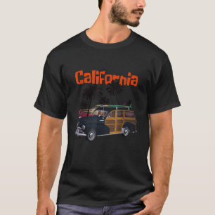 Een koele klassieke houten California surf wagen T-shirt