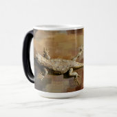 Een koffiehagedis magische mok (Voorkant links)
