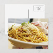 Een kom spaghetti serveren met tomatensaus briefkaart (Voorkant / Achterkant)