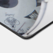 Een kompas om koers uit te zetten voor avontuur. bureaumat (Hoek)