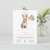 Een konijn 1e paaslente verjaardagsfeestje kaart (Staand voorkant)