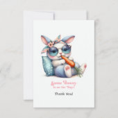 Een konijn is onderweg naar het Baby shower Bedankkaart (Voorkant)