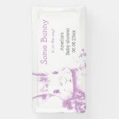 Een konijn komt Baby shower Spandoek (Verticaal)