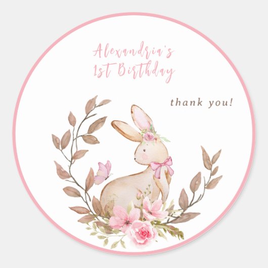 Een konijn verandert een roze meisje ronde sticker (Voorkant)