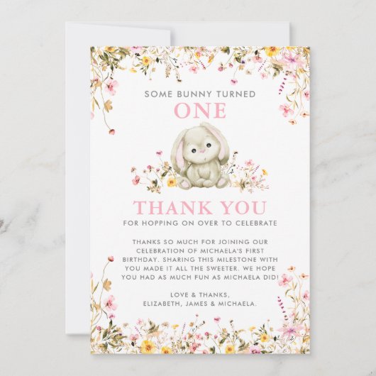 Een konijn werd de eerste verjaardag van een roze bedankkaart (Voorkant)