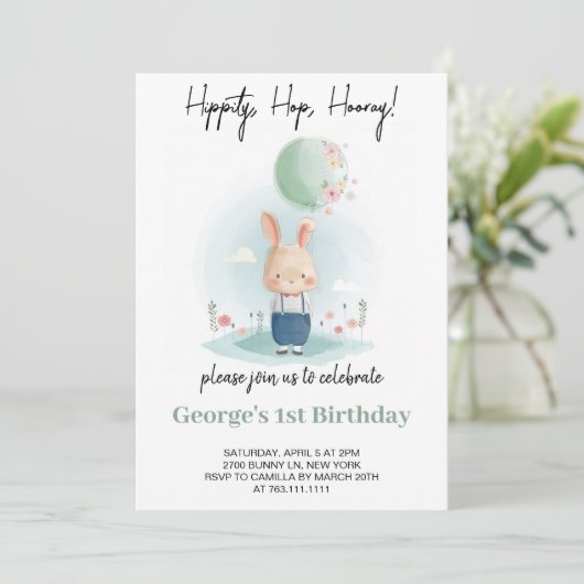 Een konijn wordt een jongen jarig kaart (Staand voorkant)