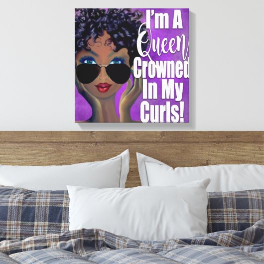 Een koningin gekroond in krullen bevestiging canvas afdruk (Insitu (Slaapkamer))