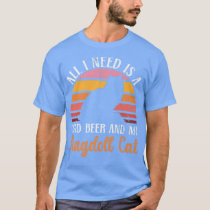 Een koude bier en een Kat met rolklaver T-shirt