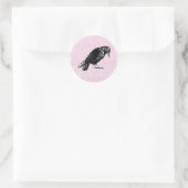 Een kraai of Raven Halloween Roze en Zwart Ronde Sticker (Tas)