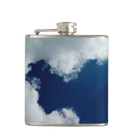 Een kromming in de wolken heupfles