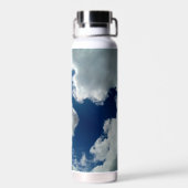 Een kromming in de wolken waterfles (Achterkant)