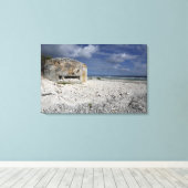 Een kruimelende bunker canvas afdruk (Insitu (Houten vloer))