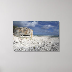 Een kruimelende bunker canvas afdruk