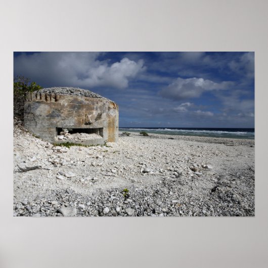 Een kruimelende bunker poster (Voorkant)