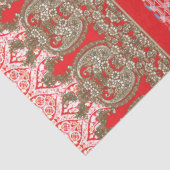 Een kruissteek patroon met een rode rand tissuepapier (Detail)